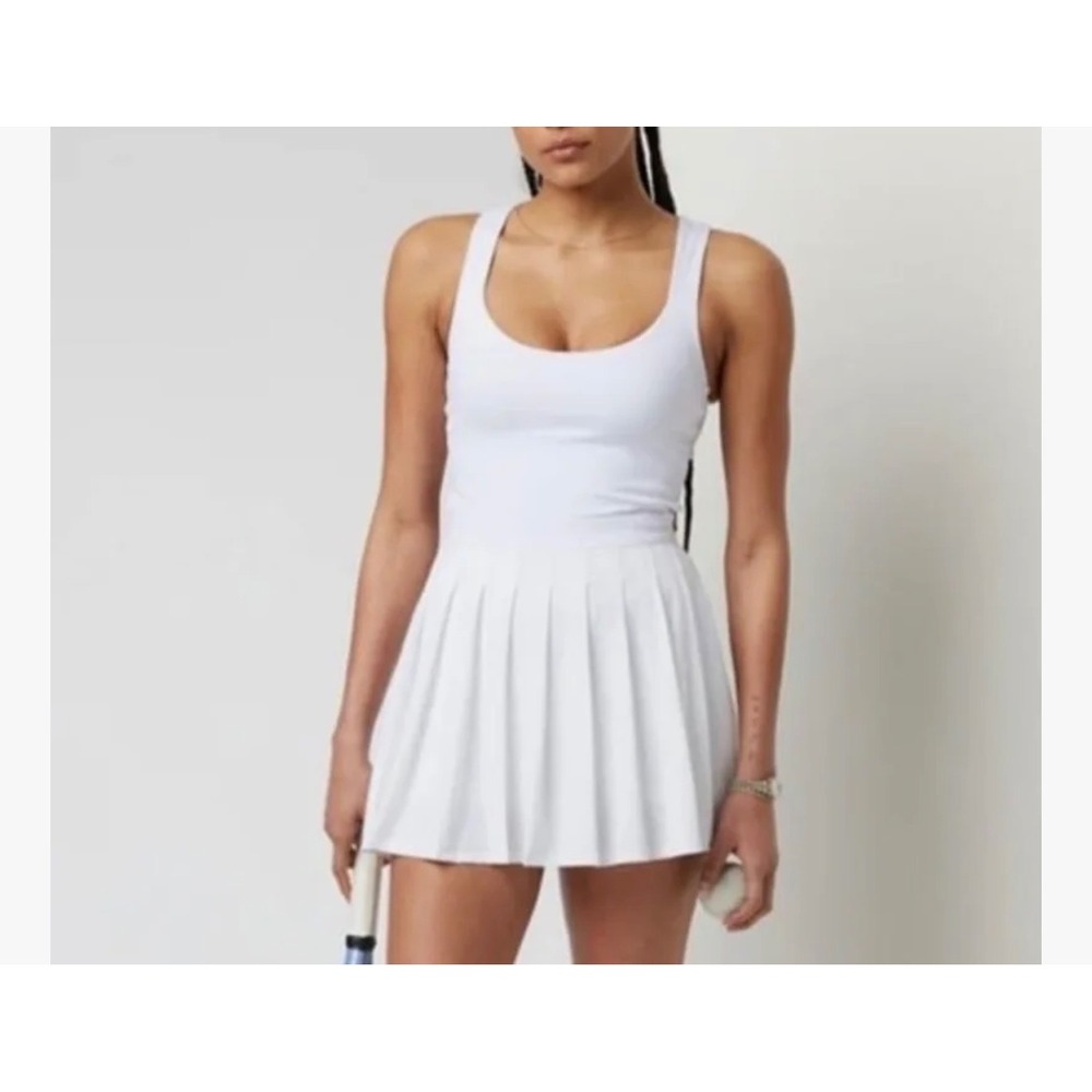 Vuori Set Dress White Pleated Tennis Golf Activewear Mini Dress VW611 Large NWT